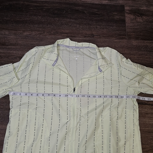 NWT Nike Dri-FIT Icon Clash Pinstripe Barely Volt Windrunner Zip Jacket LG $90 - Picture 11 of 14